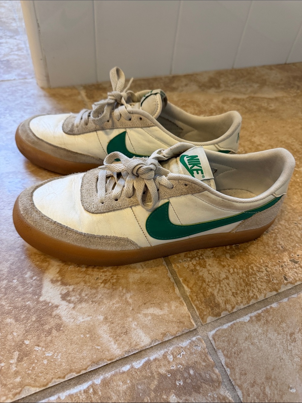 Nike Men’s Killshot White Sneakers with Green Swoosh and Gum Sole